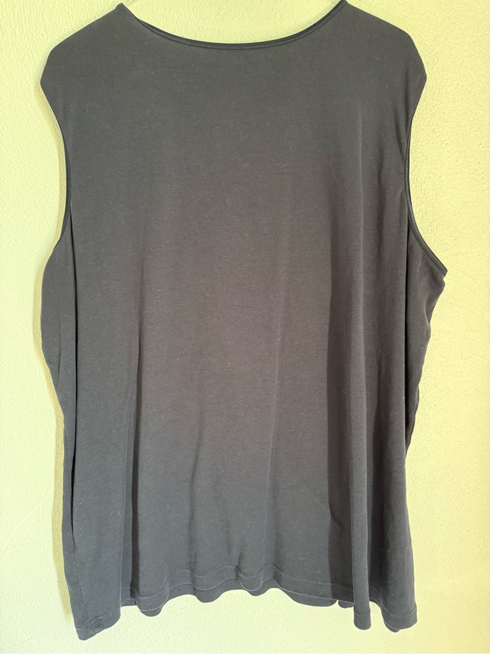 CJ Banks Navy Women’s Sleeveless Tank - Picture 3 of 3